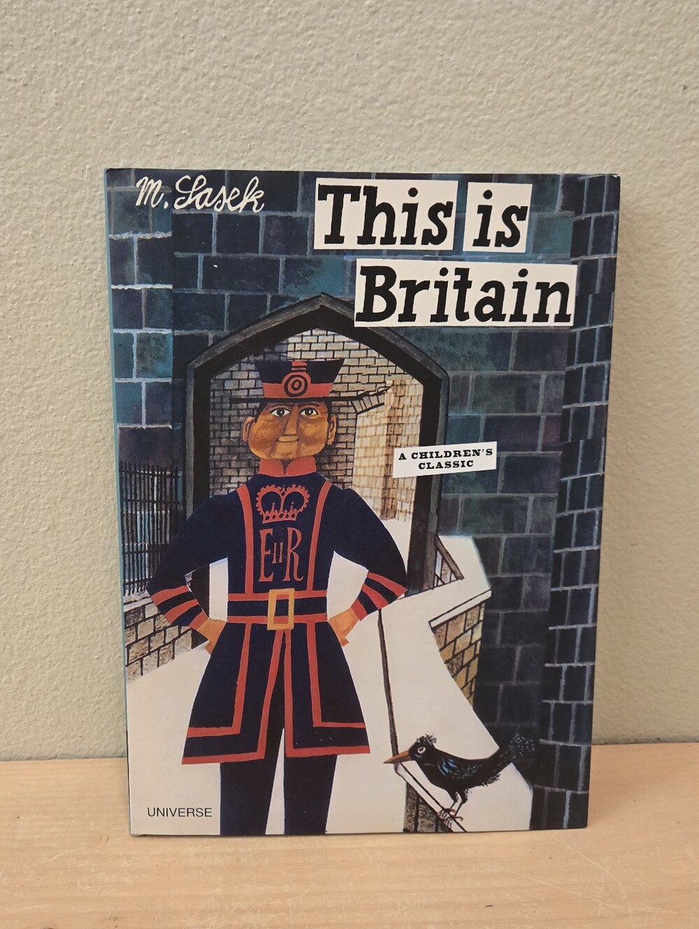 This is Britain Illustrated Classic Children’s Book England